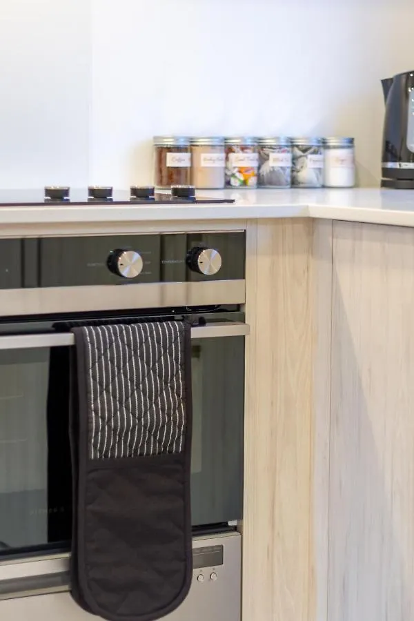 Charming Downtown Hideaway 1 Bed 1 Bath Apartment Christchurch New Zealand